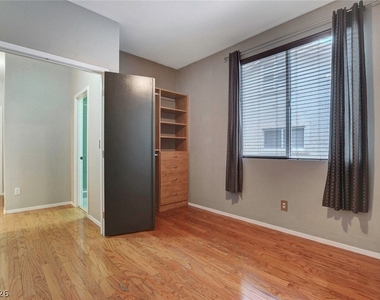 10509 Jeremy Pointe Avenue - Photo Thumbnail 20