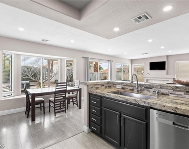 3402 Classic Bay Lane - Photo Thumbnail 12
