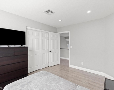 3402 Classic Bay Lane - Photo Thumbnail 26