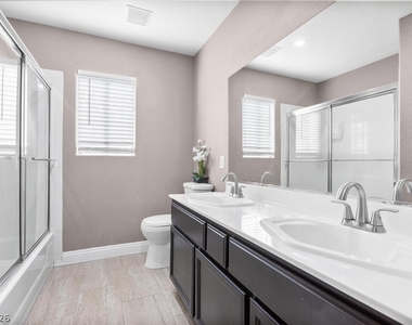 3402 Classic Bay Lane - Photo Thumbnail 23