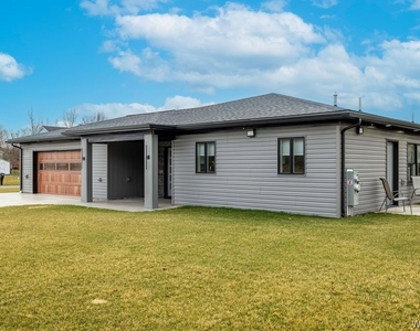 855 Madison Drive - Photo Thumbnail 24