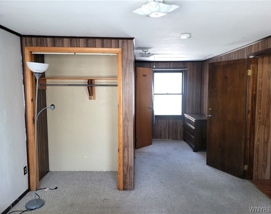 91 Springville Avenue - Photo Thumbnail 9