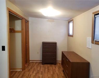 91 Springville Avenue - Photo Thumbnail 6