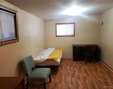 91 Springville Avenue - Photo Thumbnail 5