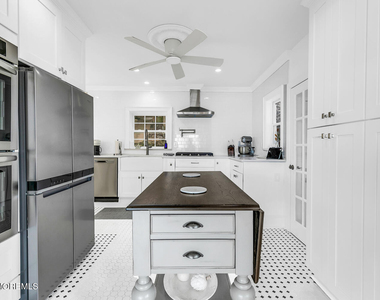 157 Portland Road - Photo Thumbnail 5