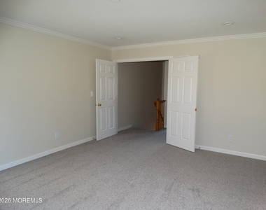 540 Davids Court - Photo Thumbnail 10