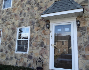 540 Davids Court - Photo Thumbnail 1