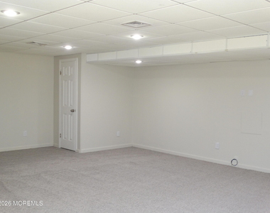 540 Davids Court - Photo Thumbnail 16