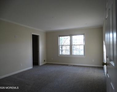 540 Davids Court - Photo Thumbnail 18