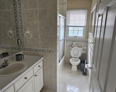 1577 Country Club Lane - Photo Thumbnail 26