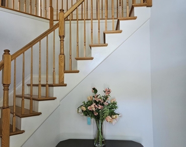 1577 Country Club Lane - Photo Thumbnail 34
