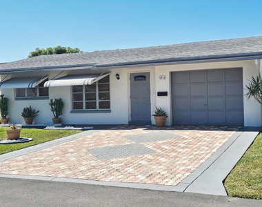 5713 Nw 65th Te - Photo Thumbnail 1