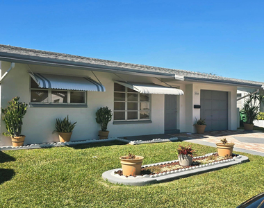 5713 Nw 65th Te - Photo Thumbnail 2