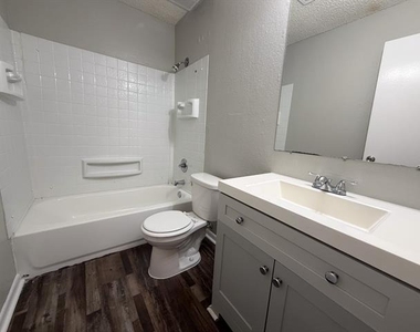 604 Walter Stephenson Road - Photo Thumbnail 6