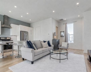 1514 N Washington - Photo Thumbnail 4