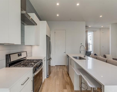 1514 N Washington - Photo Thumbnail 2