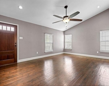 8406 Lakemont Drive - Photo Thumbnail 1