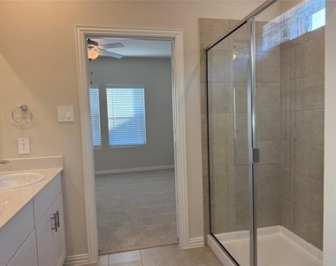 1736 Arches Road - Photo Thumbnail 9