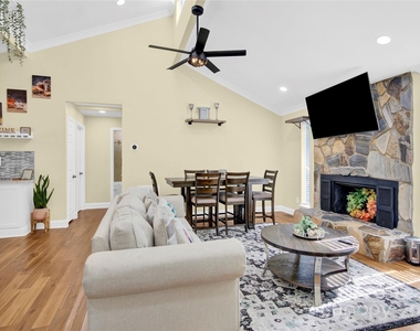 11116 Vista Canyon Drive - Photo Thumbnail 15