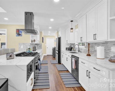 11116 Vista Canyon Drive - Photo Thumbnail 34