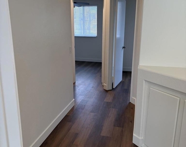 2450 La Costa - Photo Thumbnail 15
