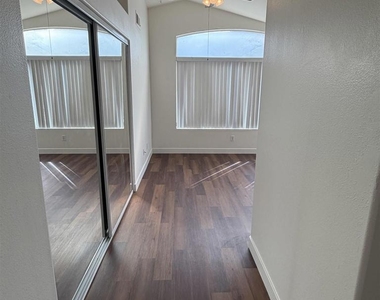 2450 La Costa - Photo Thumbnail 11
