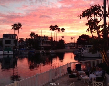 7 Balboa Coves - Photo Thumbnail 20
