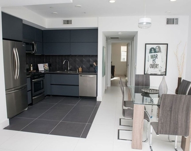 415 S Le Doux Road - Photo Thumbnail 4