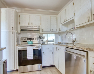 4345 Trevi Court - Photo Thumbnail 5
