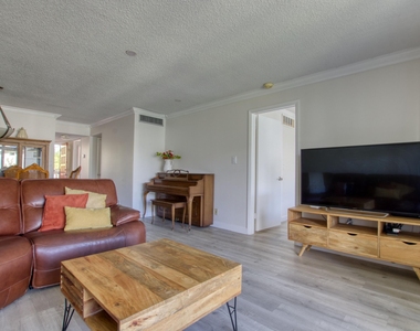 4345 Trevi Court - Photo Thumbnail 6