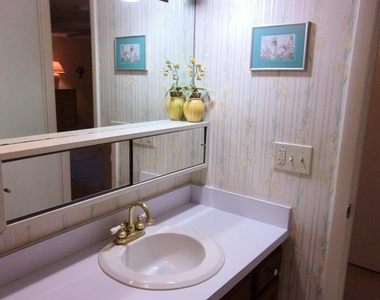 1225 Nw 21st Street - Photo Thumbnail 17