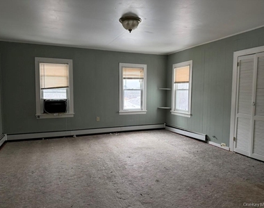 19 Bloomingburg Road - Photo Thumbnail 13