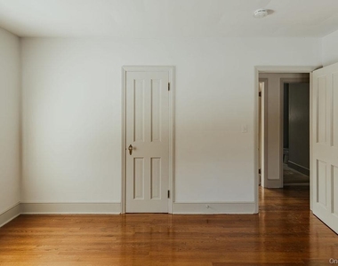 1539 Hollow Road - Photo Thumbnail 7