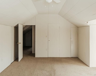 1539 Hollow Road - Photo Thumbnail 11