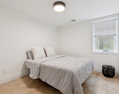 34 Starboard Road - Photo Thumbnail 8
