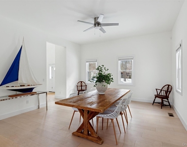 34 Starboard Road - Photo Thumbnail 3