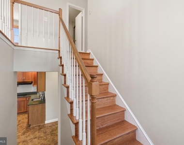 3343 Slade Run Drive - Photo Thumbnail 7
