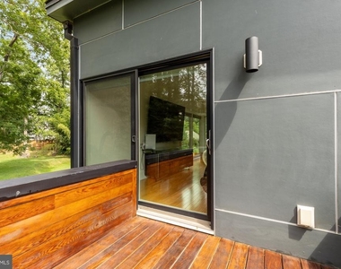 6309 Bradley Boulevard - Photo Thumbnail 24