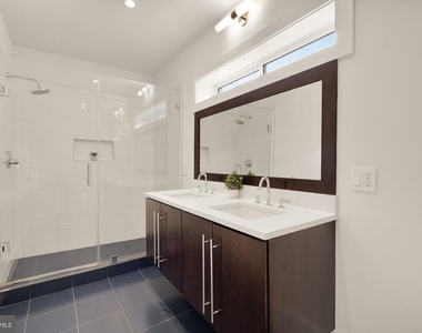 6309 Bradley Boulevard - Photo Thumbnail 36