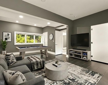 6309 Bradley Boulevard - Photo Thumbnail 39