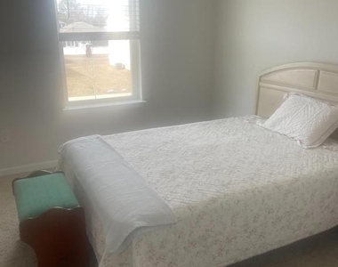 22140 Shorebird Way - Photo Thumbnail 5