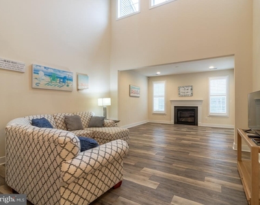35753 Carmel Terrace - Photo Thumbnail 10
