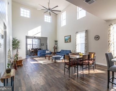 35059 Dundee Street - Photo Thumbnail 6