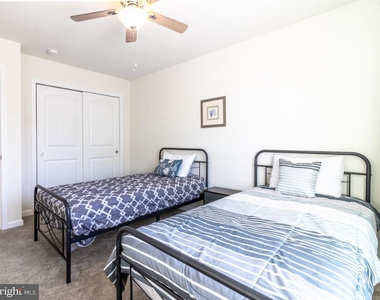 35059 Dundee Street - Photo Thumbnail 26