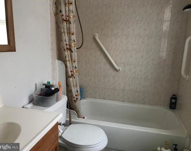 215 Murray Road - Photo Thumbnail 6