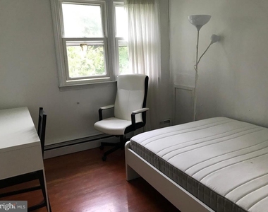 215 Murray Road - Photo Thumbnail 7
