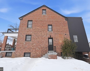 1301 Somerset Place Nw - Photo Thumbnail 22