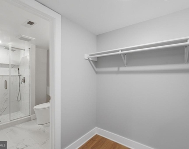 1301 Somerset Place Nw - Photo Thumbnail 9