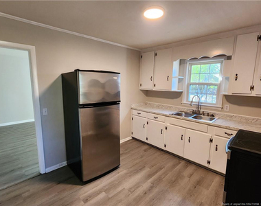 1108 Norwood Street - Photo Thumbnail 8