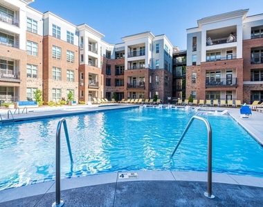 600 Carraway Crossing - Photo Thumbnail 25